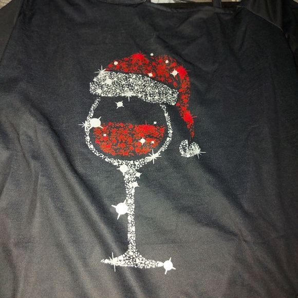 Black tunic with Santa hat on martini. XL. Never worn - Picture 3 of 3
